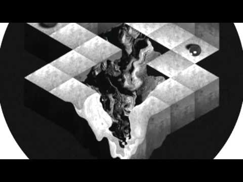 VQ030 Footprintz - Fear Of Numbers (Leo Zero Remix)