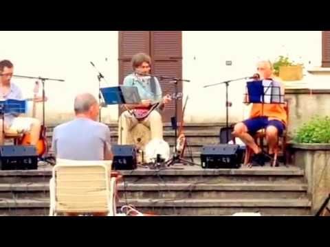 Sant'Ambroeus Juggy Band - How Can You Keep On Moving
