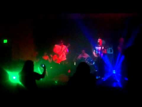 the Grave Slaves - Devil In Disguise. At Valentines Massacre