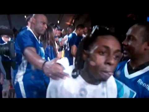 Croquinambourg - Video Exclusive Lil' Wayne s'embrouille avec le cameraman Super Beach Bowl 2013
