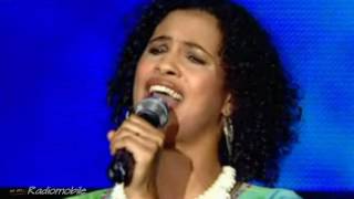 Youssou N&#39;Dour &amp; Neneh Cherry (Live) - 7 seconds ...