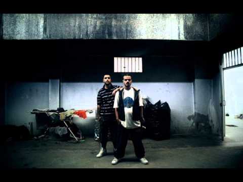 Bela & Atakan - Oyun Oynuyolar