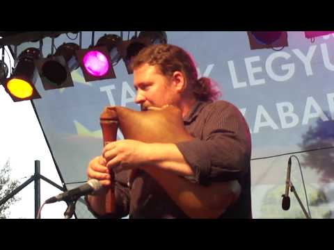 Romantikus Erőszak - Büszke Botond