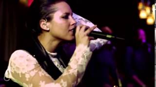 Alicia keys Listen To Your Heart (LIVE HELLO BEAUTIFUL)