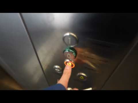 CLUNCKY KONE ECODISC LIFT ELEVATOR - Trizocbs
