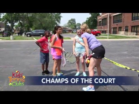 Kids Tennis Clubs: Tennis Games (5 of 8)