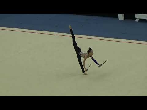 Meriem BOUSHIH massues - 2025 Championnats de France Espoirs