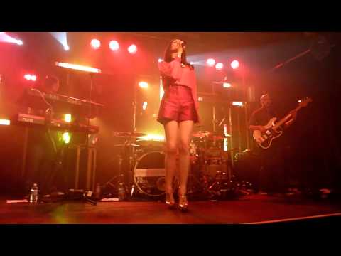 Sophie Ellis-Bextor - Lady (Hear Me Tonight) (Mojo cover) / Groovejet / Sing It Back (Moloko cover)