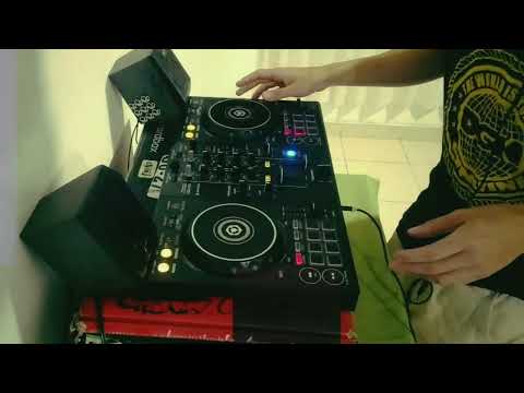 Dj Spock Dnb mix (RoomSession001)