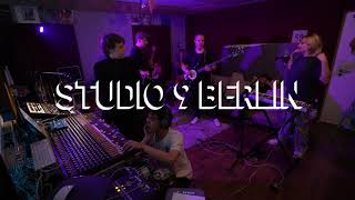 TimmyT &amp; Dilla - Liebe &amp; Respekt (Acoustic Version) (Official Video)