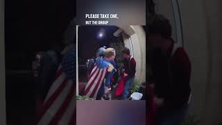 Download lagu This kid restores our faith in humanity 👏❤️ mp3 Download lagu This kid restores our faith in humanity 👏❤️ mp3