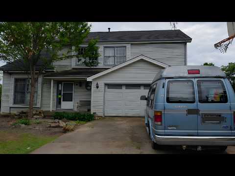 Heartbreaking ABANDONED House With EVERYTHING Left | 2 Cars In Garage