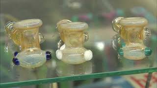 Adam's Apple, Chicago's oldest head shop, closing in West Ridge