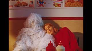 Hannah Georgas – “Fake Happy”