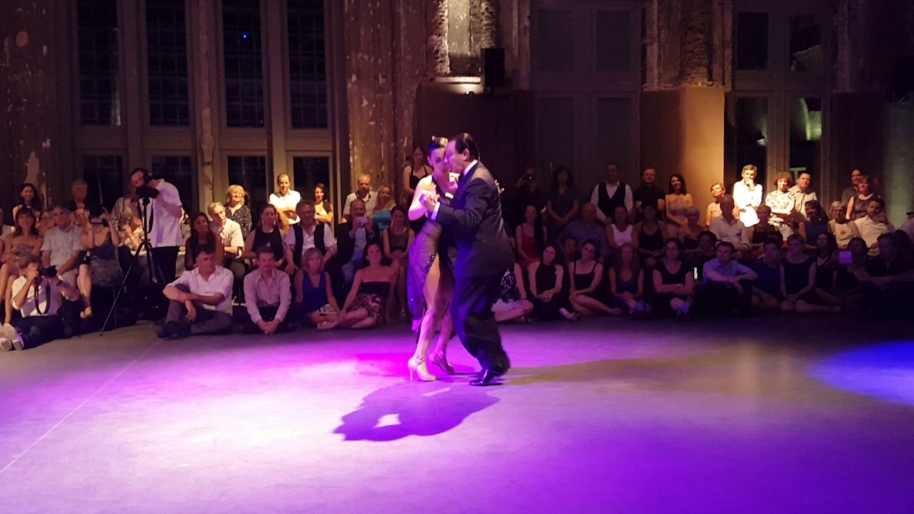 Miguel Angel Zotto e Daiana Guspero - milonga - Antwerpen Tango Festival