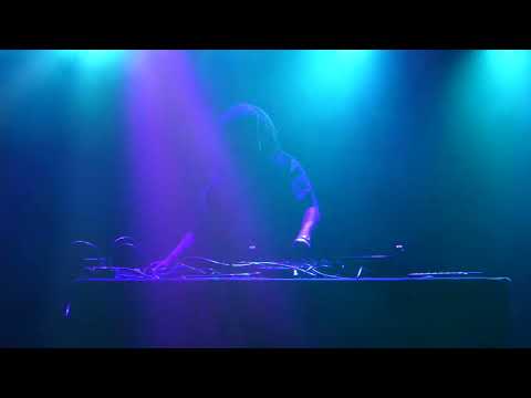 Austin Millz - Better Off Alone (Live in Boston)