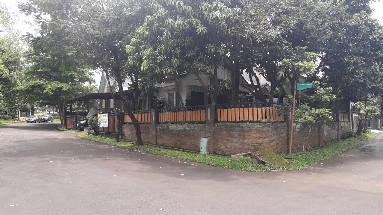 For Sale: Corner House, Ready to Occupy, Cool Atmosphere, Bogor Nirwana Residence