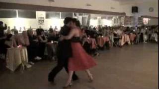 Carlitos Espinoza & Sofia Saborido 2/3 Vals / La PITUCA Montpellier (15 10 2011)