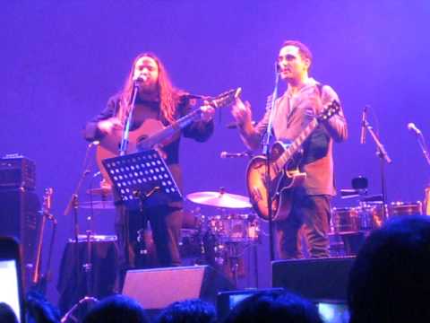 Jorge Drexler junto a Nano Stern, Anita Tijoux y Javier Barria, Teatro Caupolican, Santiago 2014