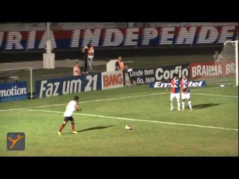 Melhores momentos - Paraná Clube 1 x 1 Vitória-BA - 30/09/2011