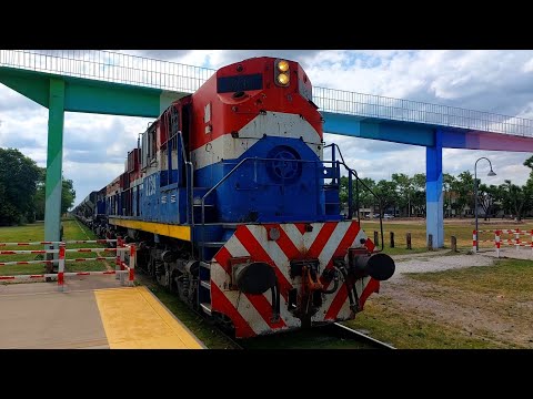 [4K] Tren cargado de NCA con destino a Rosario pasando por Marcos Juárez!!!!!!