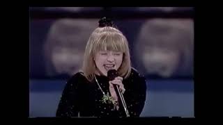 [Full] Christina Aguilera - Sunday Kind Of Love (Etta James Song) at Star Search (1990)