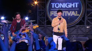 Download lagu D'MASIV - Cinta Ini Membunuhku, Side By Side (Tonight Festival) mp3