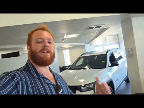 2026 Jeep Cherokee Limited 4x4 in Bright White for sale at Kitchener Chrysler Dodge Jeep Ram in Kitchener, ON