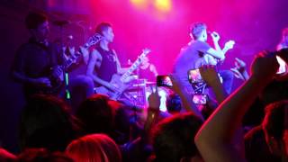 CROWN THE EMPIRE - Rise of the Runaways