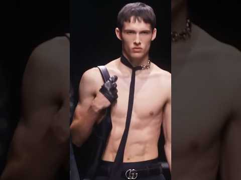 Gucci men otoño invierno 2024 #fashion #modaactual #tendencias2024 #model