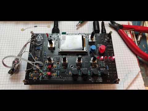 TubeOhm DIY JEANNIE  Synthesizer  on      tubeohm.com