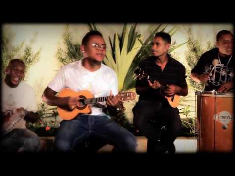 Pagode - Paulo Silva   Me Compliquei   Clip Oficial