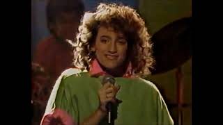 Kids Incorporated &amp; Wild Orchid singing &quot;Our Lips Are Sealed&quot;