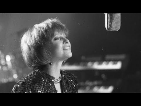 Квітка Цісик (Kvitka Cisyk) - Я піду в далекі гори