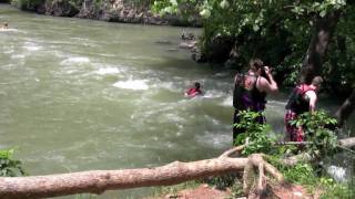 preview picture of video 'Running the Rapids at Ha Ha Tonka'