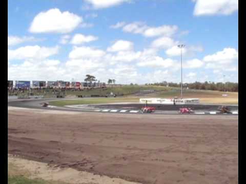 Kings09 superstock crash.wmv