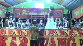Download lagu Jaipongan Ujang Lanay   KELOAS mp3 Download lagu Jaipongan Ujang Lanay   KELOAS mp3
