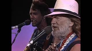 Willie Nelson - Luckenbach, Texas (Live at Farm Aid 1986)