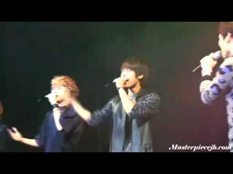 [FANCAM] 101120 SHINee Jonghyun forget to sing @ Brightening Up Concert for Examninees