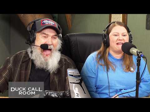 Uncle Si Introduces The Other Robertson Black Sheep | Duck Call Room #429