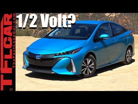 2017 Toyota Prius Prime First Drive Review: A True 25 Mile Range?
