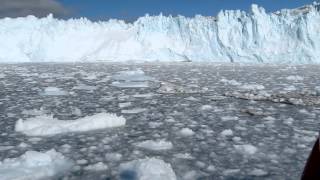 Sound of melting ice (Greenland 12 Aug. 2012)