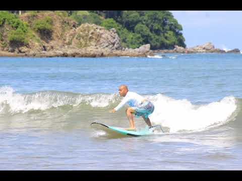 Surfing in Sayulita. Music by Poppin' Them Thangs. G.Unit