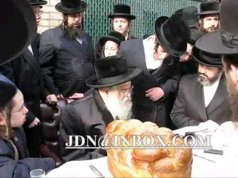 erev pesach 5769 siyum in munkatch