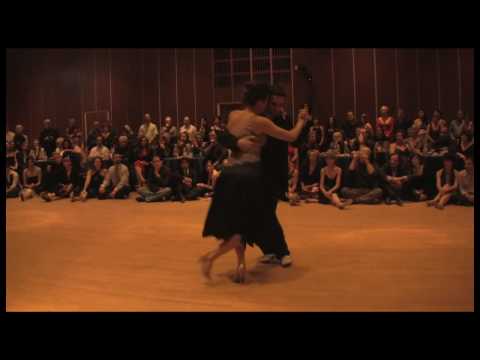  Luiza Paes  and  Damian Lobato  are  dancing  to  the  milonga  "  El Portenito  "  by  Orquesta Típica Victor  at  Houston Tango Festival  in  2010