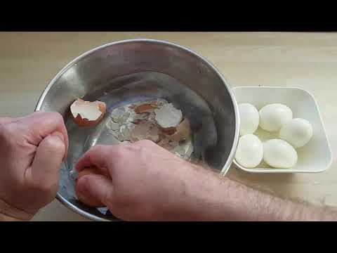 Ecaler des oeufs durs