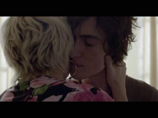 Mãe Só Há Uma – Trailer Oficial