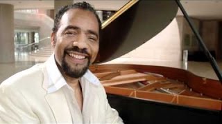 Bobby Lyle   {Poinciana} Hands On