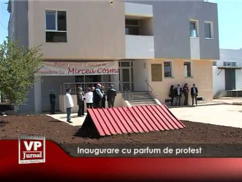 Inaugurare cu parfum de protest