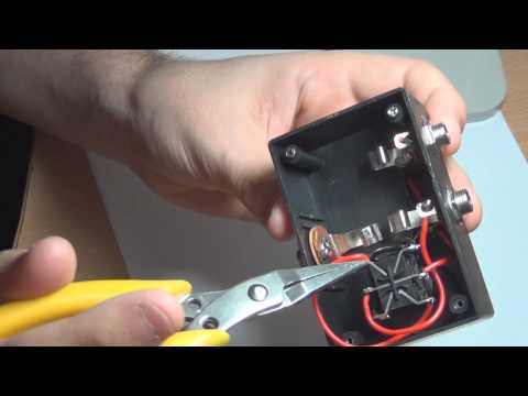 Build A Guitar Pedal In 10 Mins! (A/B Switch)